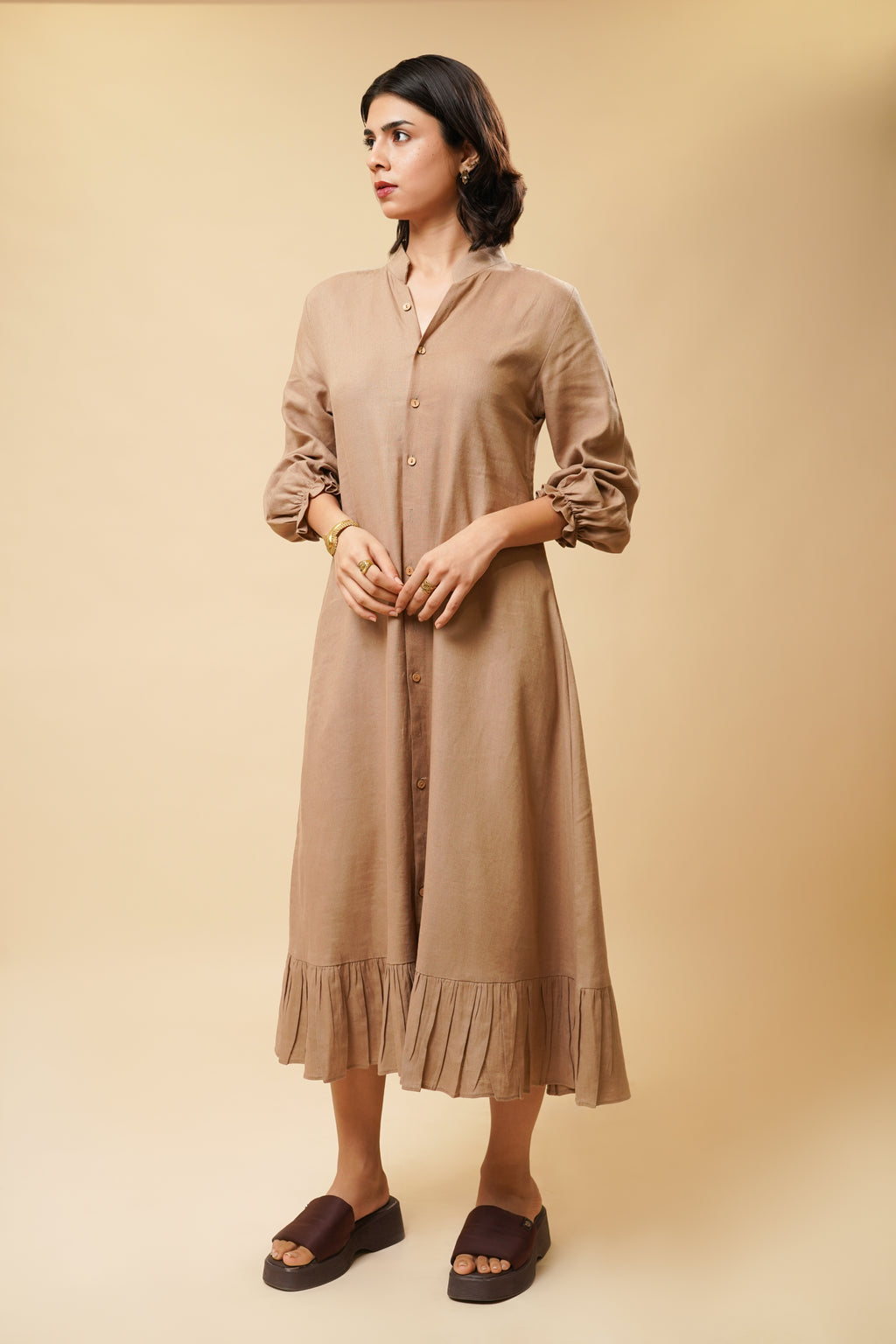 LINEN BISCUIT FRILL DRESS