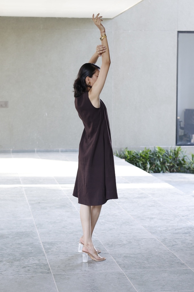 A-LINE ONE PIECE WITH POCKETS (BROWN)