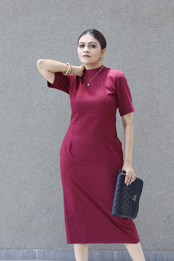 HIGH NECK BODYCON DRESS (MAROON)